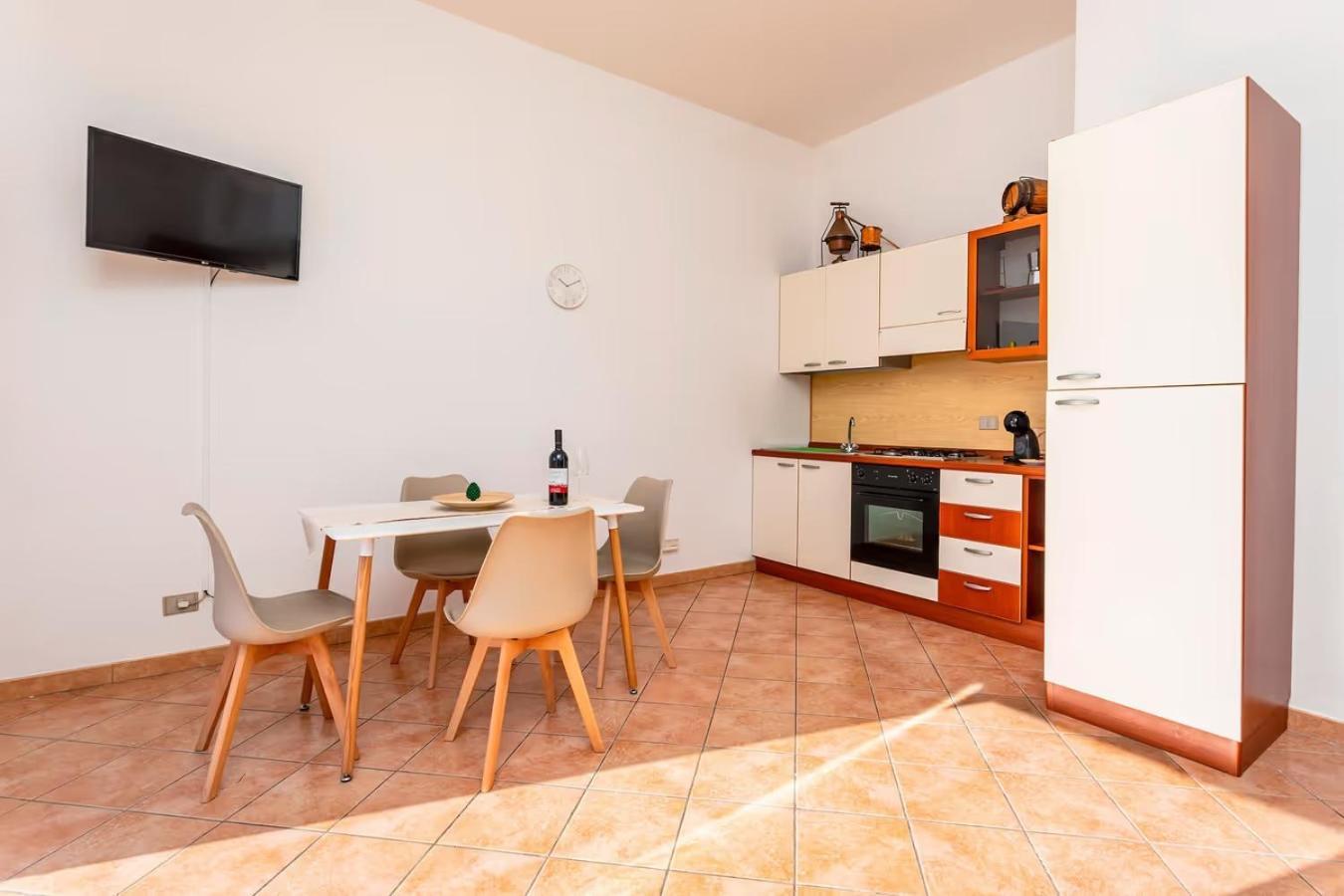 Camia Etna House Apartment ปิเอดิมอนเต เอตเนโอ ภายนอก รูปภาพ
