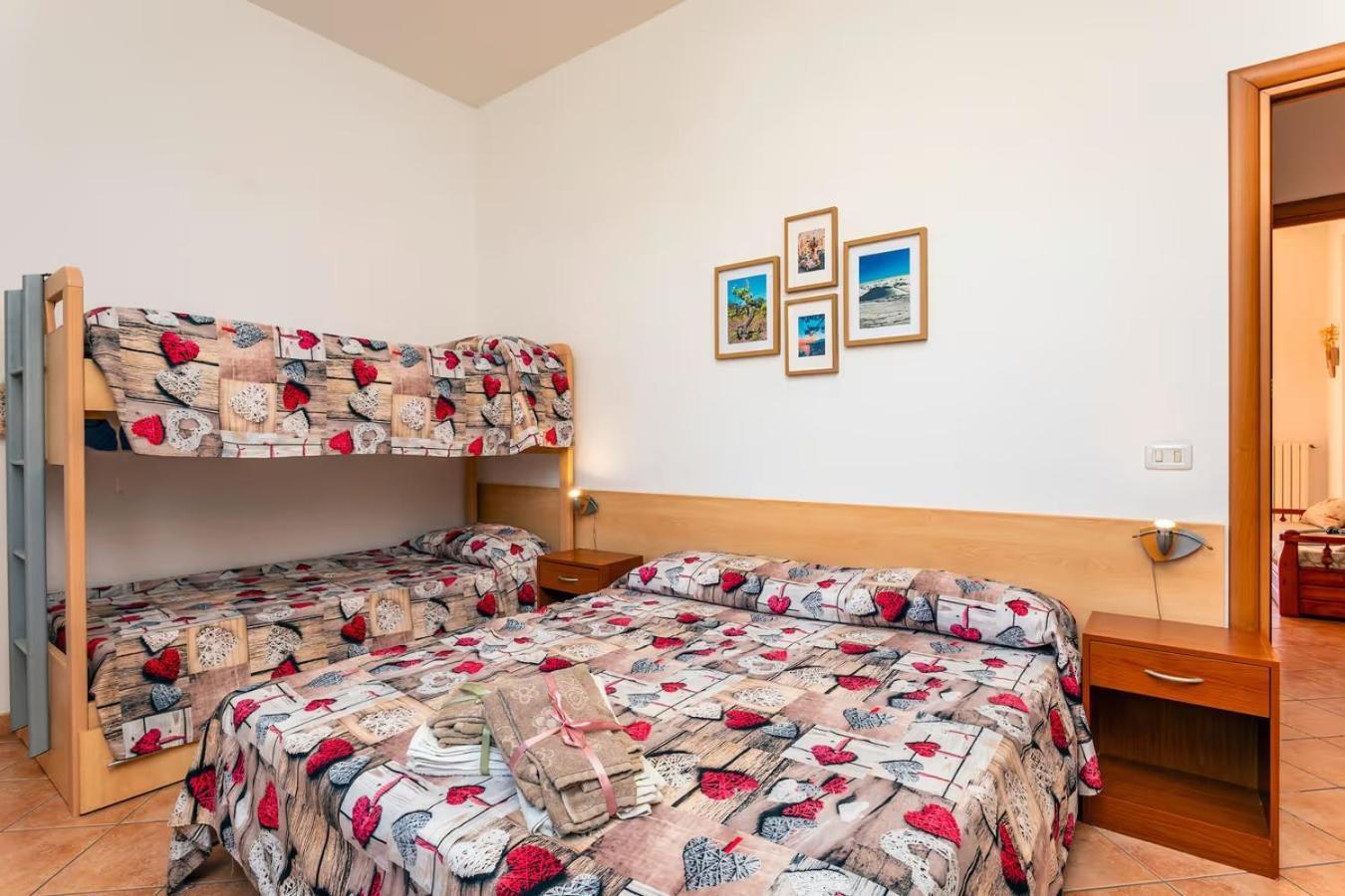 Camia Etna House Apartment ปิเอดิมอนเต เอตเนโอ ภายนอก รูปภาพ